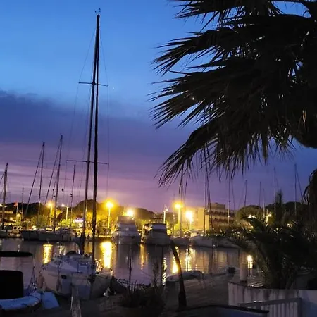 Διαμέρισμα Le Vog The Beach 200 M Away And The Shops At The Foot Of The Le Grau-du-Roi
